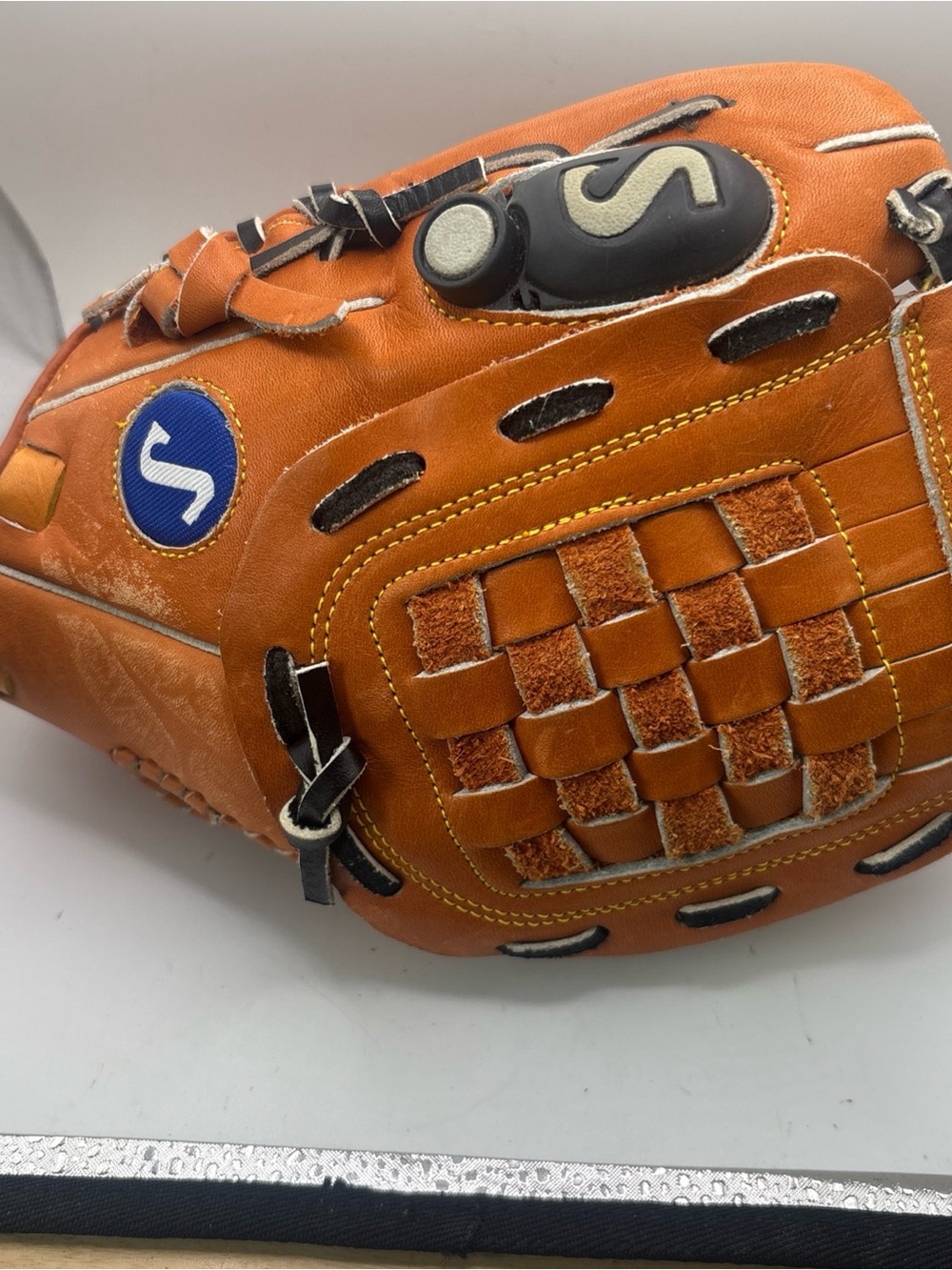 Spalding ATS 11.5" Baseball Glove HandCrafted High Performance Genuine Leather